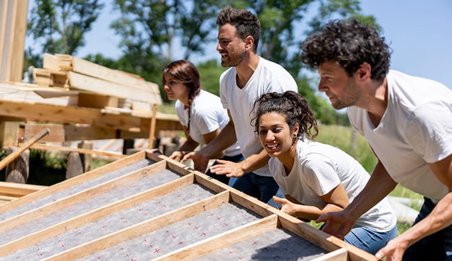 people building church