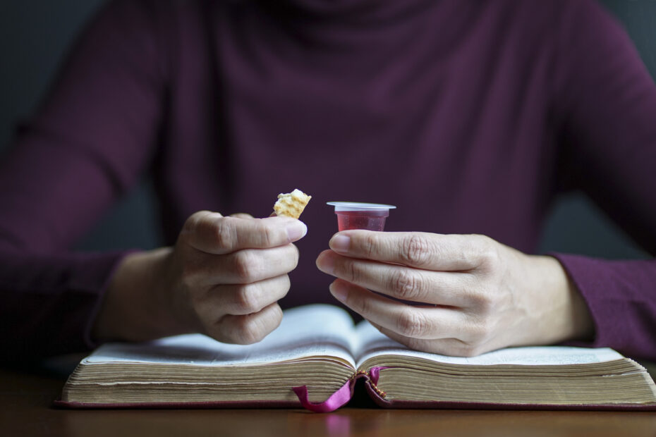 How to Lead a Small Group Communion
