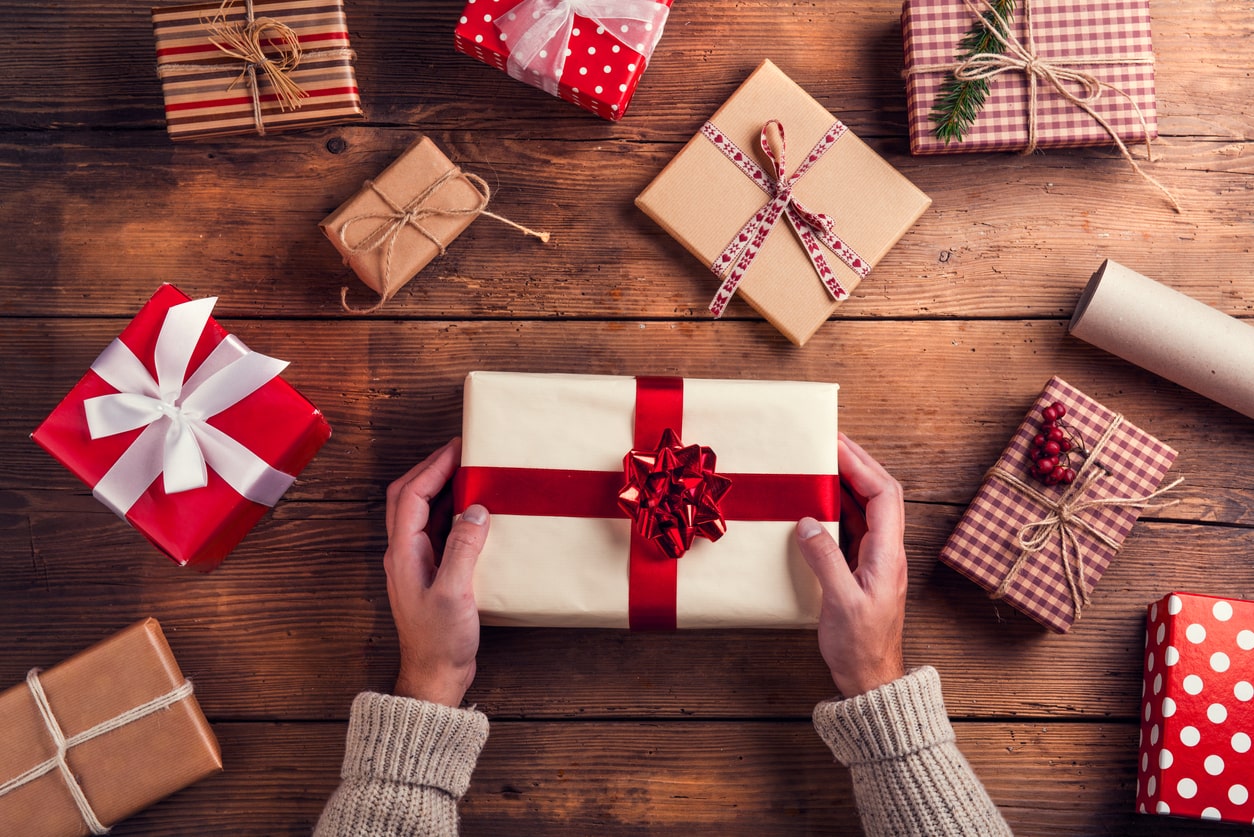 5 Holiday Gift Ideas For Seniors